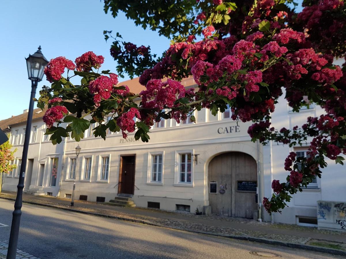 Alte Lebkuchenfabrik Panzió Kremmen Kültér fotó